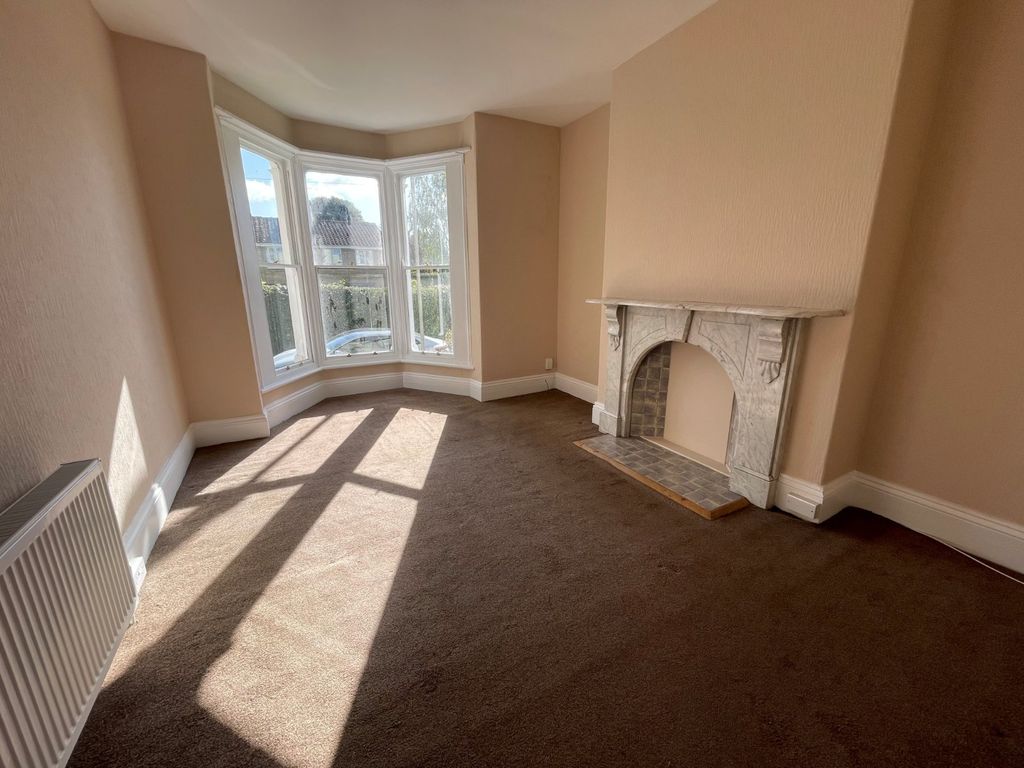Property photo 2 of 7 Bedroom