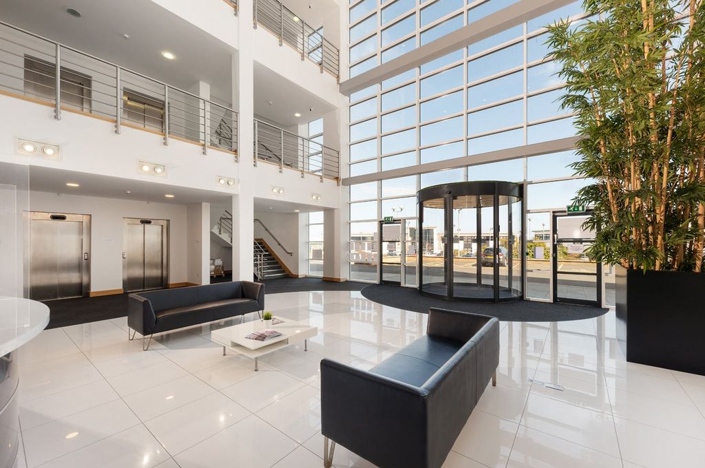 Property photo 2 of 7 25.Jpg