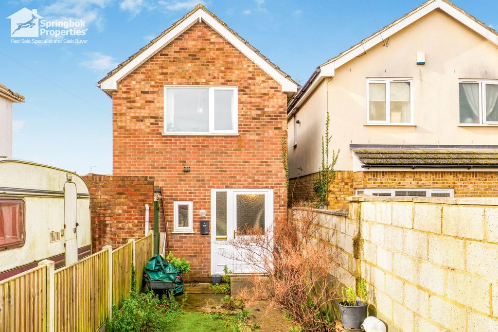 Property photo 1 of 15 Front View