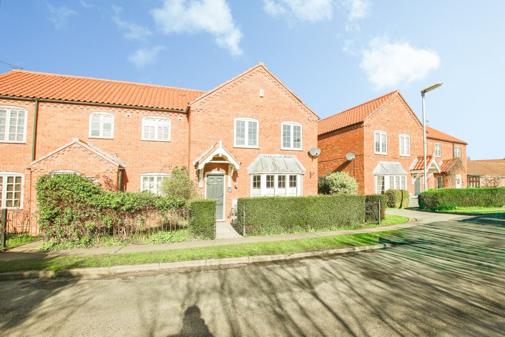 Property photo 1 of 19 4992290