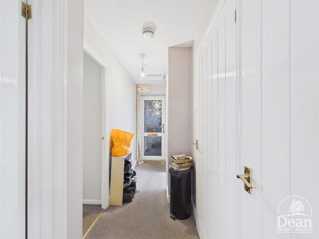 Additional image 6 of 1 bed flat for saleVicarage Court, Coleford GL16