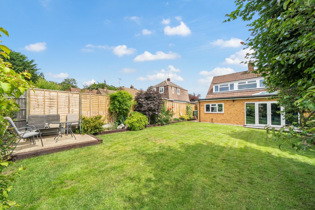 Property photo 2 of 37
