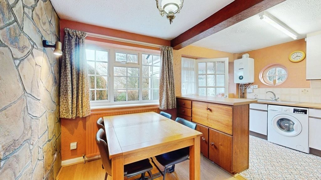 Property photo 3 of 15 Pbox-Img.Jpg