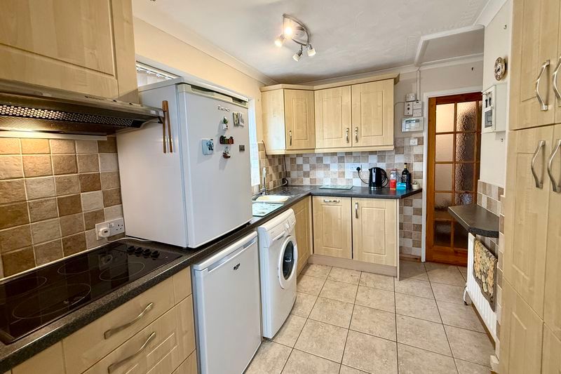 Property photo 2 of 11 Photo 5