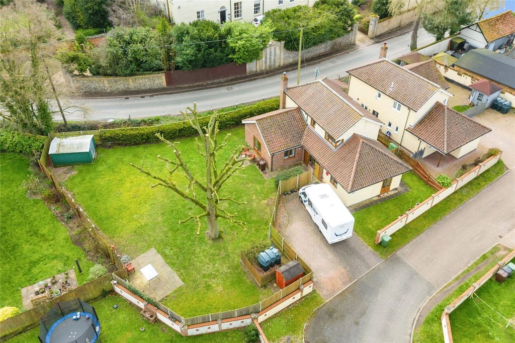 Property photo 2 of 26 Picture No. 43