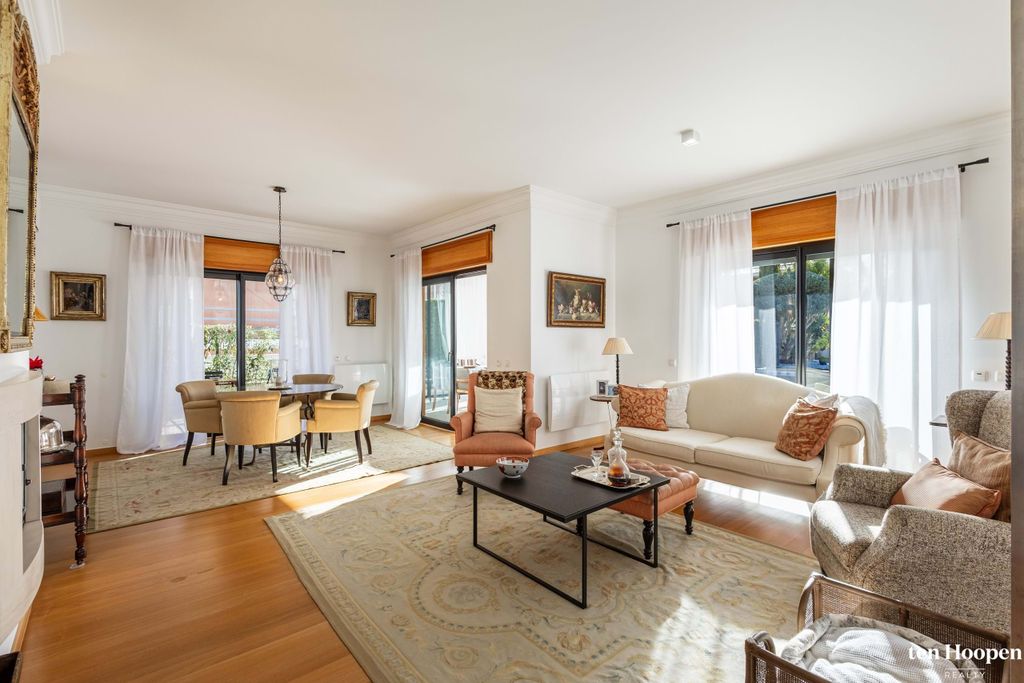 Property photo 2 of 30