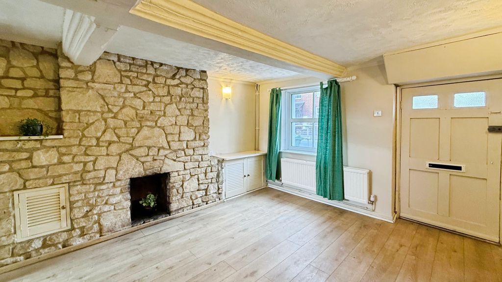 Property photo 3 of 12 Open Plan Living Accommodation