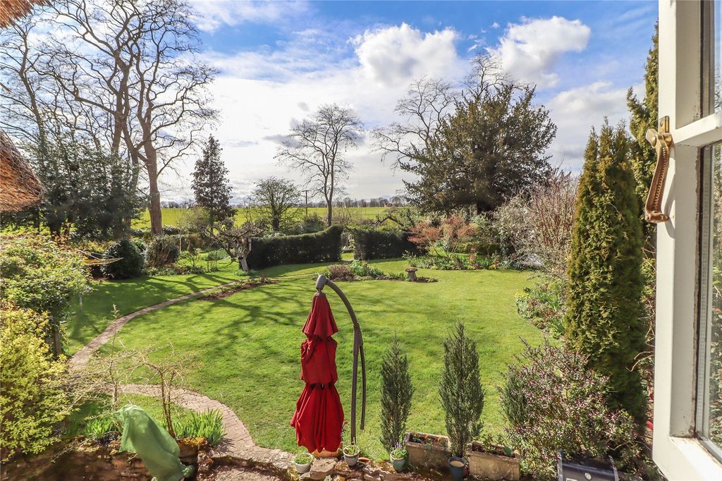 Property photo 3 of 28 Picture No. 60