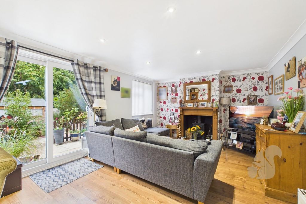 Property photo 3 of 23 Cam01659G0-Pr0591-Still008.Jpg