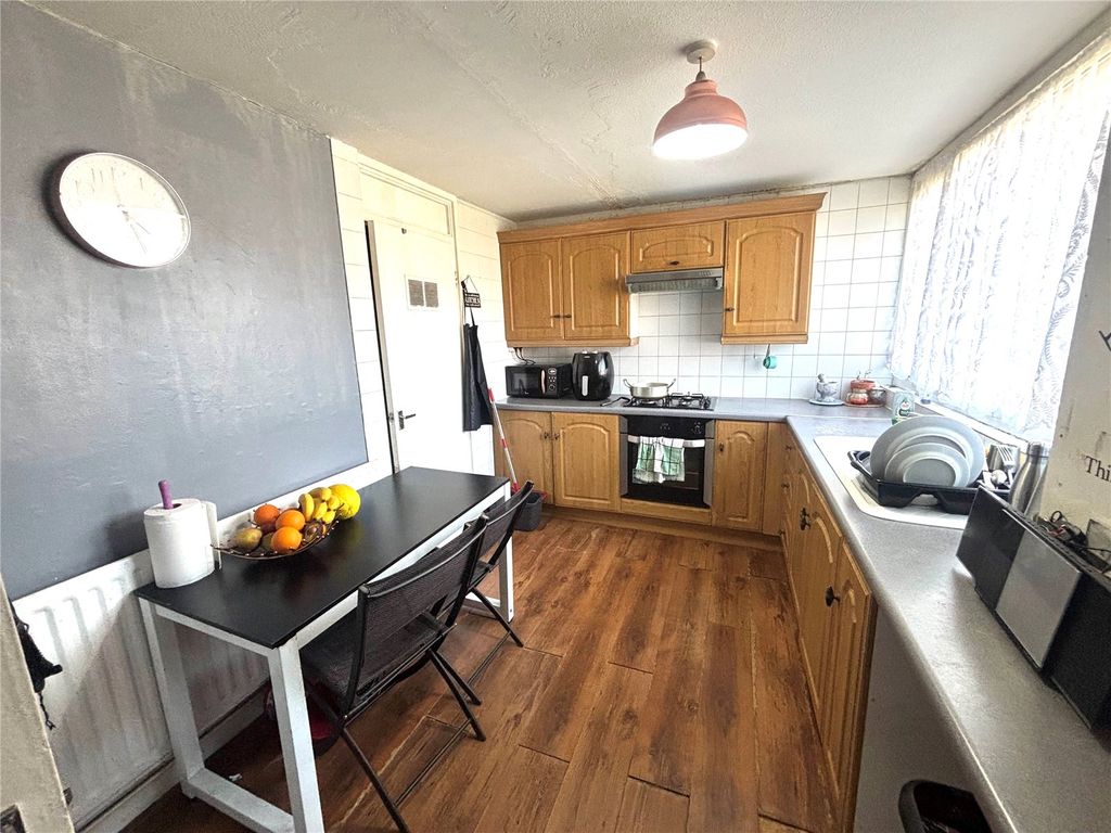 Property photo 2 of 18 Picture No. 07