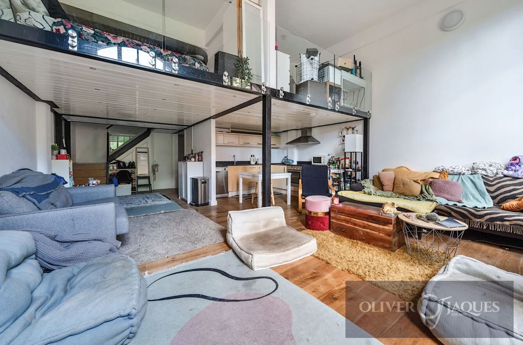 Property photo 2 of 18 Reception Room