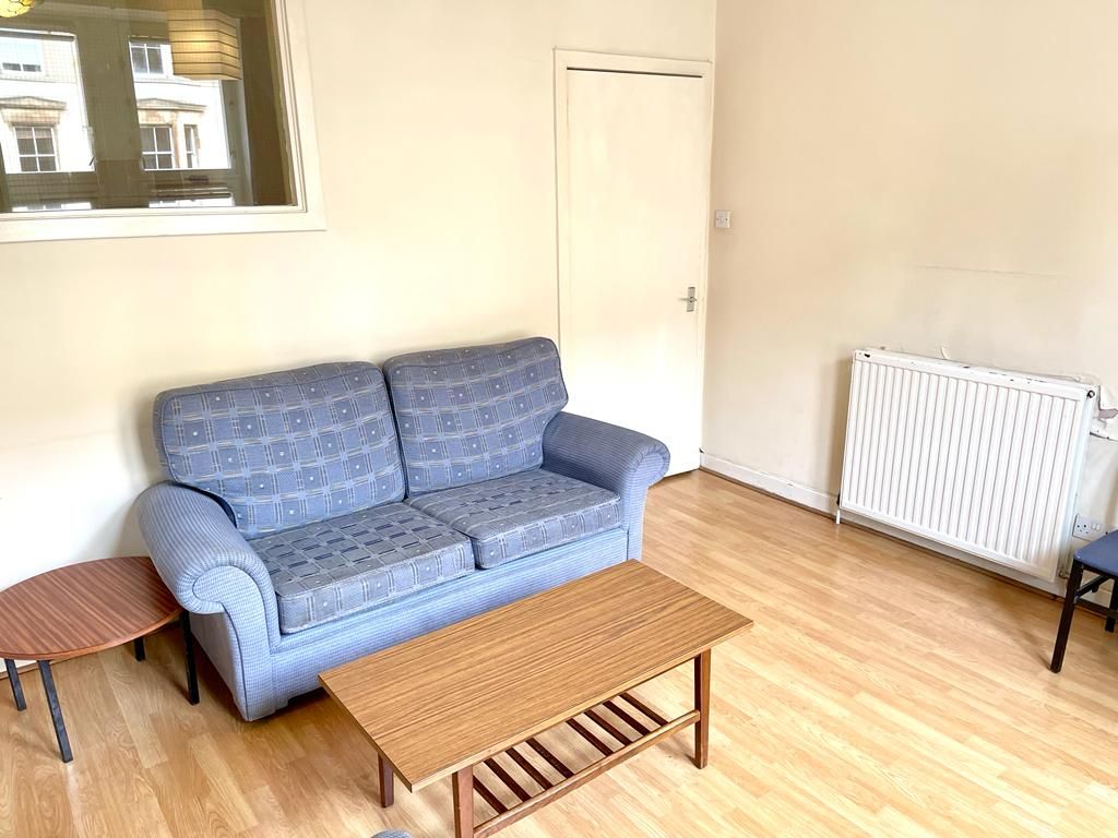 Property photo 3 of 10 Photo 3