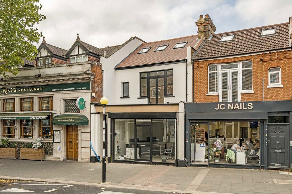 Property photo 1 of 1