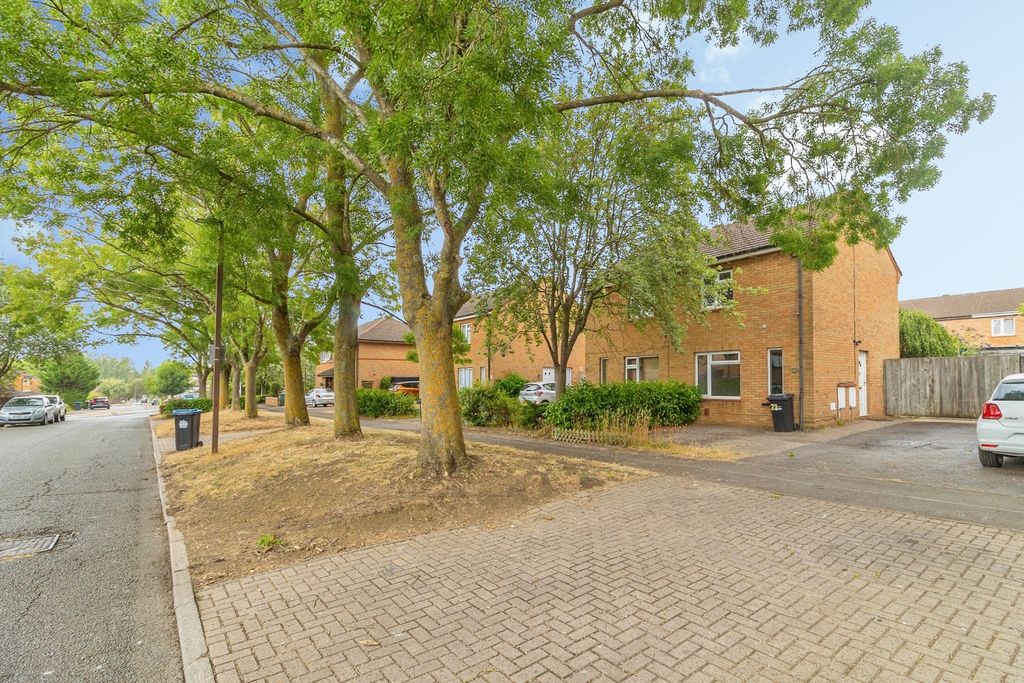 Property photo 2 of 19 Pbox-Img.Jpg