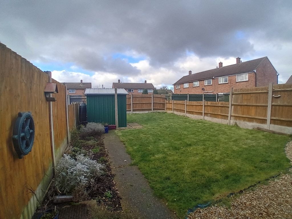 Property photo 3 of 11 Garden