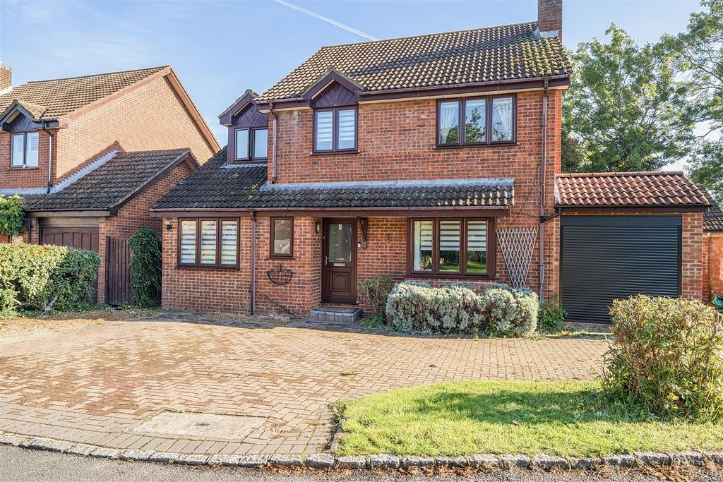 Property photo 1 of 18 1360593-2-68Da516Dbeb37.Jpg