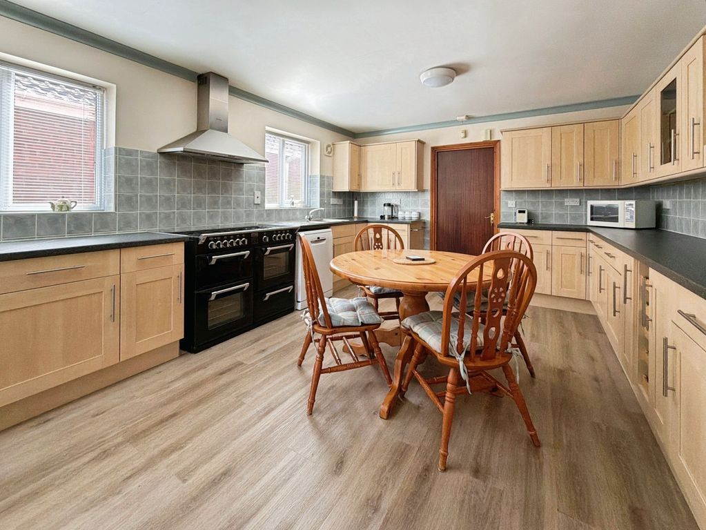 Property photo 3 of 23 Kitchen-Diner