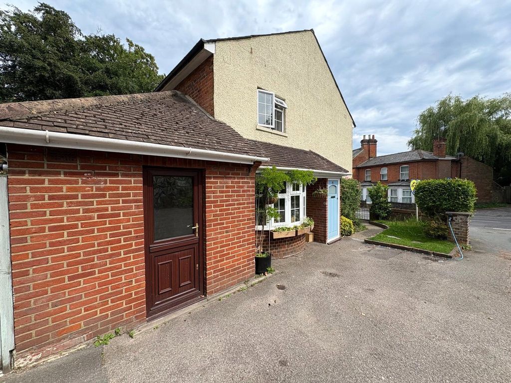 Property photo 1 of 24 Picture No. 03