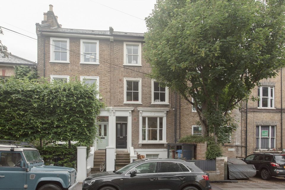 Property photo 1 of 19