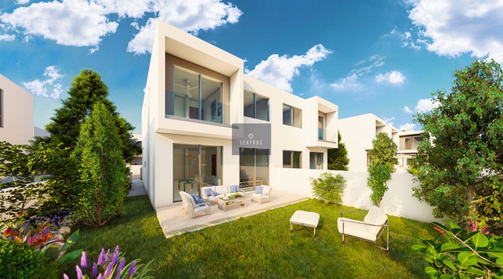 Property photo 1 of 3