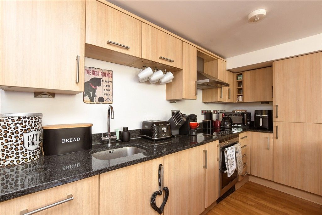 Property photo 3 of 13 Kitchen / Living Room