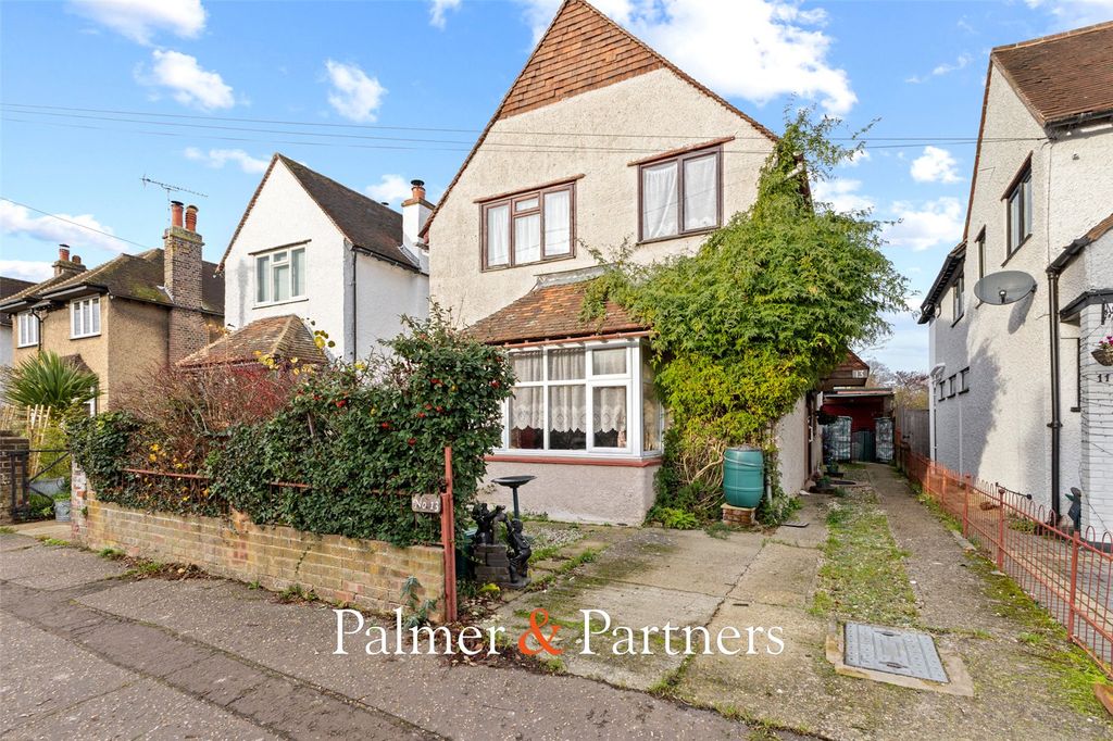 Property photo 1 of 31 Picture No. 32