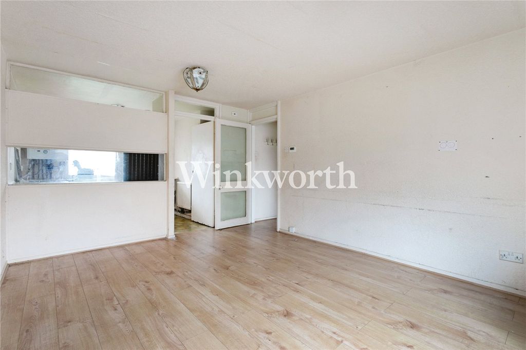 Property photo 2 of 12 Picture No. 05