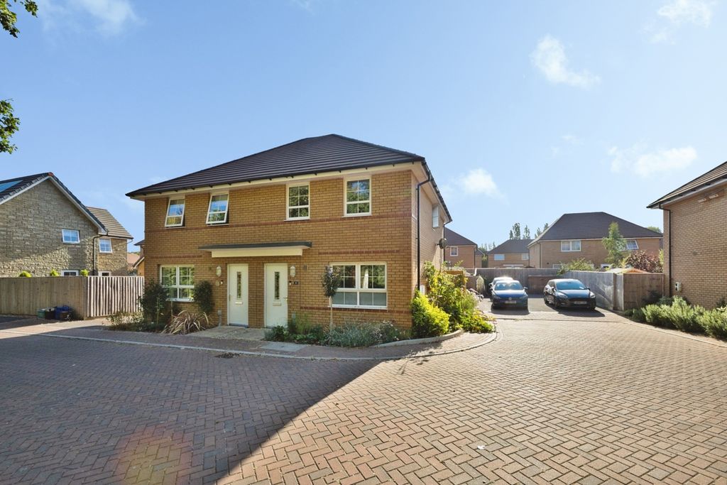 Property photo 1 of 20 Pbox-Img.Jpg