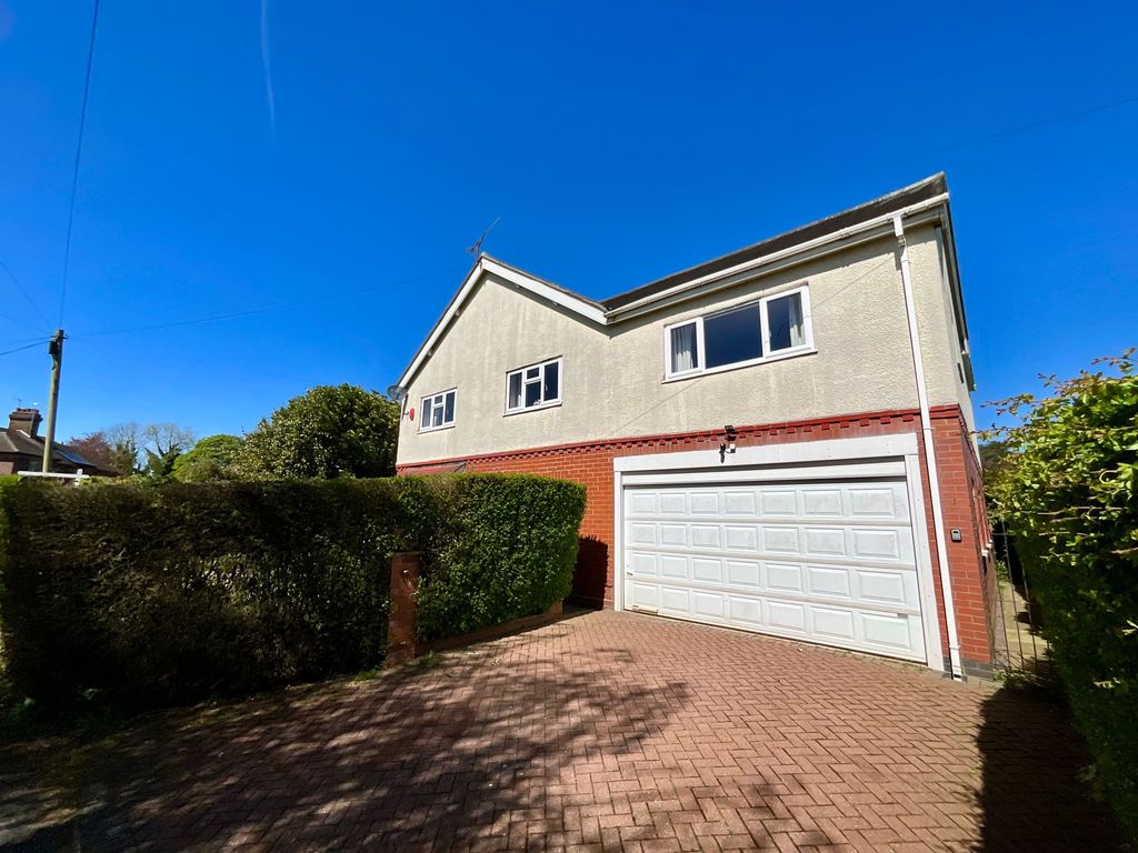 Property photo 3 of 41