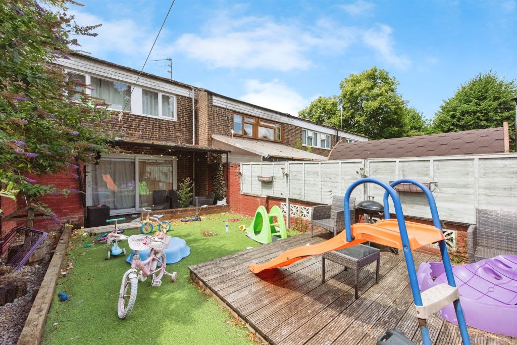 Property photo 2 of 16