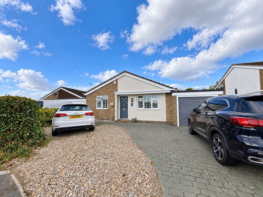 Property photo 1 of 16