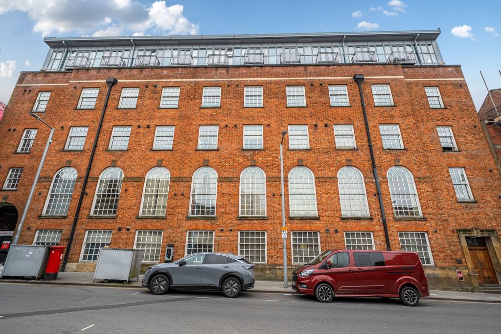 Property photo 1 of 20 Picture No. 21