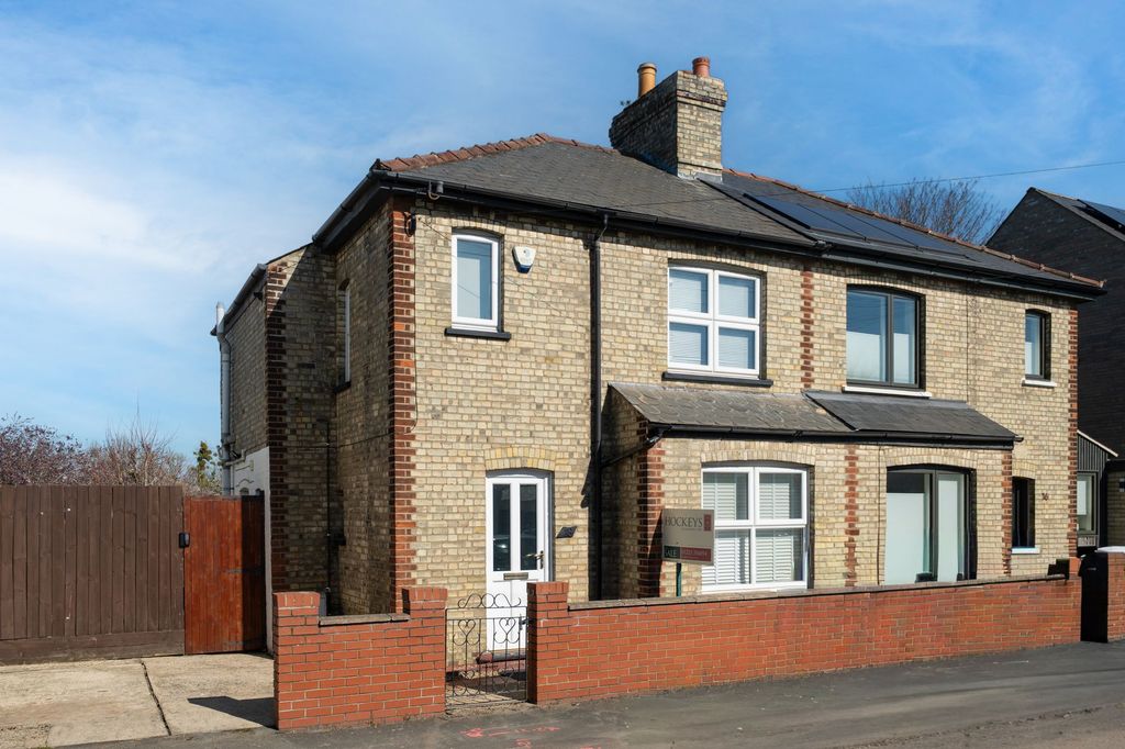 Property photo 1 of 20