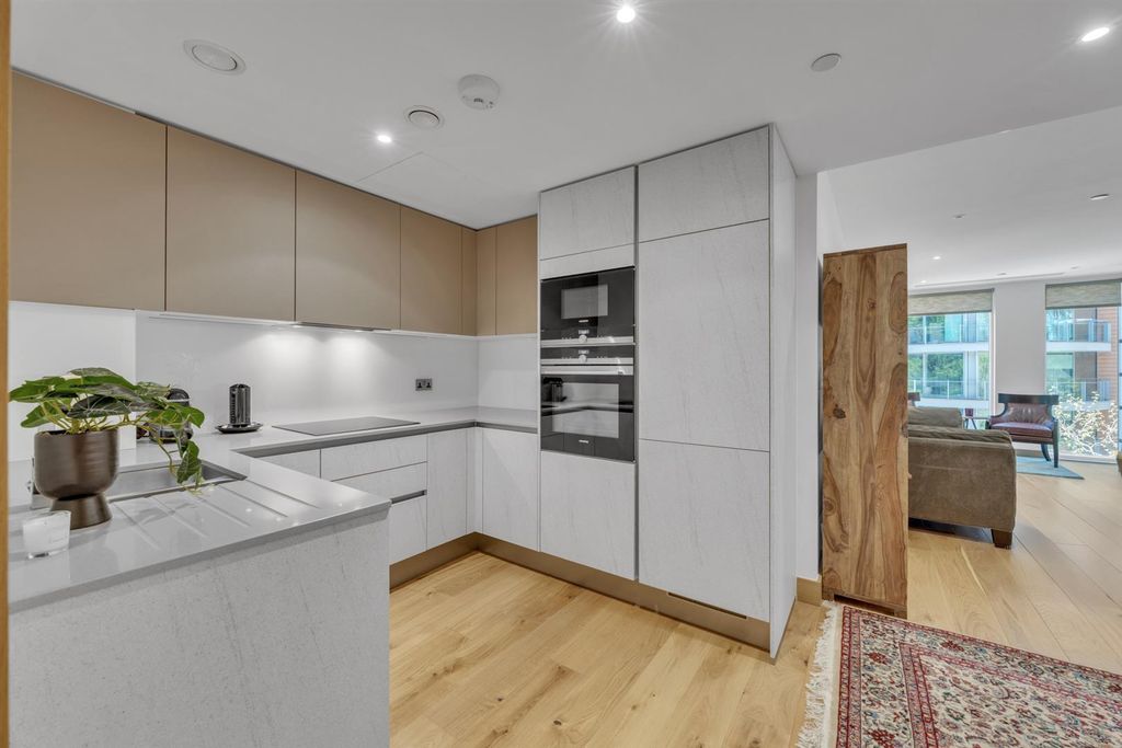 Property photo 3 of 23 Dsc02393.Jpg