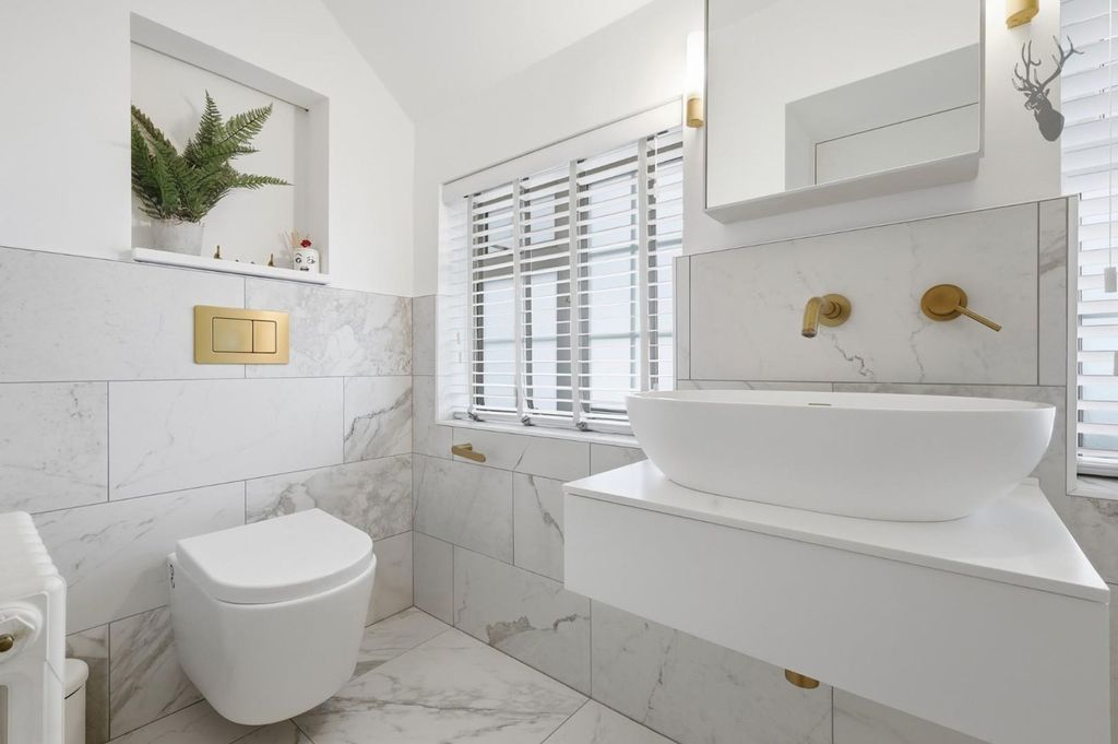 Additional image 28 of 5 bed detached house for saleBury Road, Epping CM16