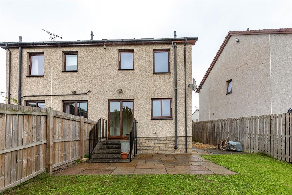 Property photo 2 of 26 2 South Mews Coldstream 40.Jpg
