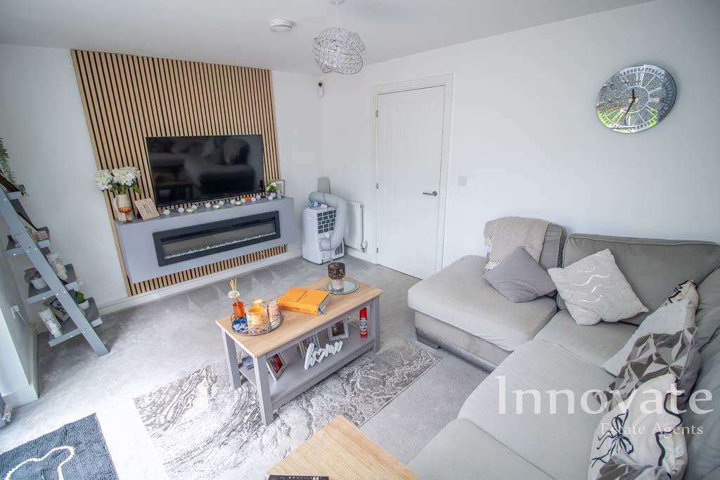 Property photo 2 of 13 Photo 1