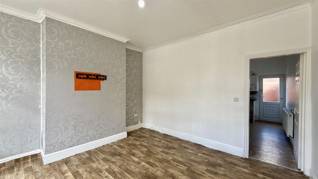 Property photo 2 of 11 Dji_20250930_130704_714.Jpeg