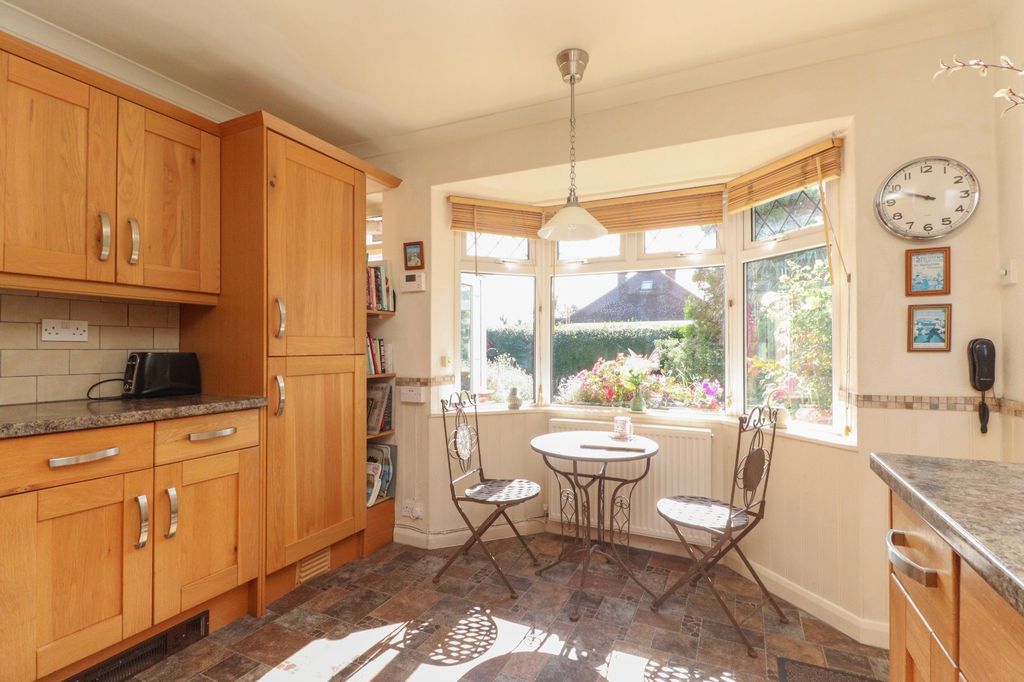 Property photo 3 of 20 Picture 3