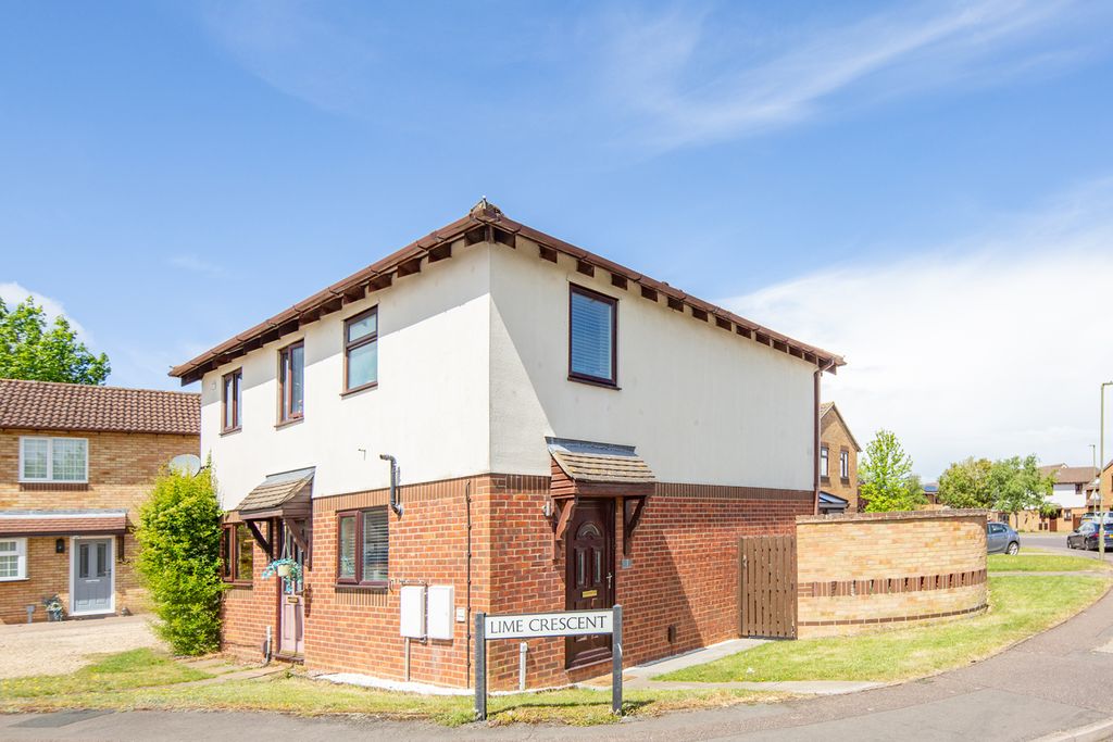 Property photo 1 of 18 Front