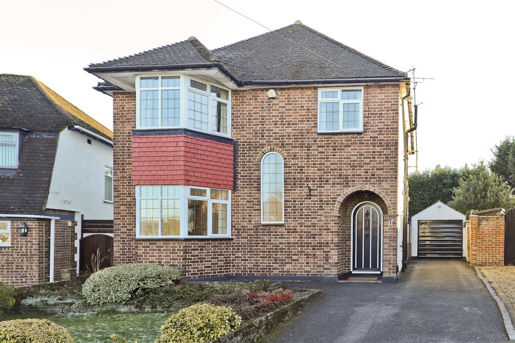 Property photo 1 of 12 Front