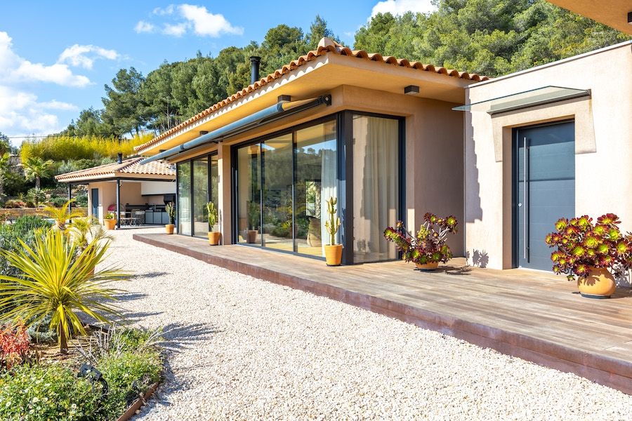 Property photo 3 of 14