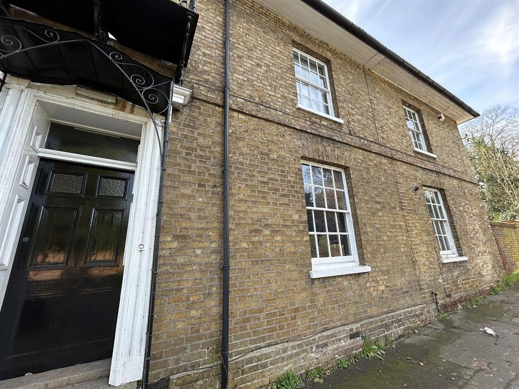 Property photo 2 of 2 Photo