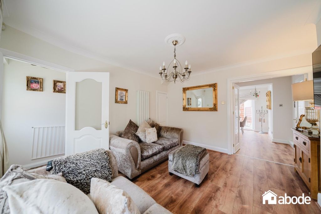 Property photo 2 of 15 Dsc03690-Hdr.Jpg