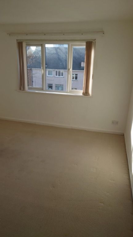 Property photo 2 of 8 Photo 2