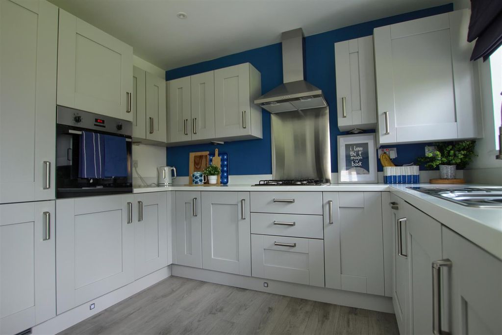 Property photo 3 of 12 Gf4.Jpg
