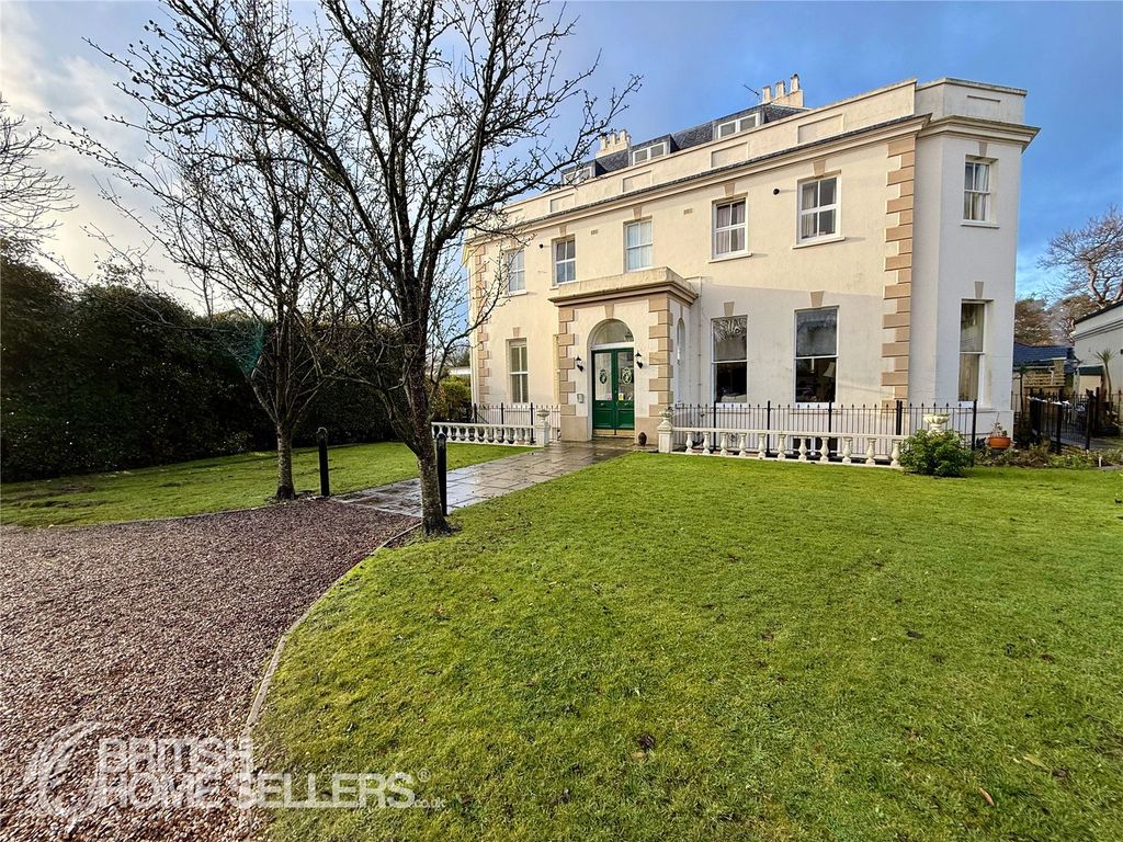 Property photo 3 of 18 Picture No. 02