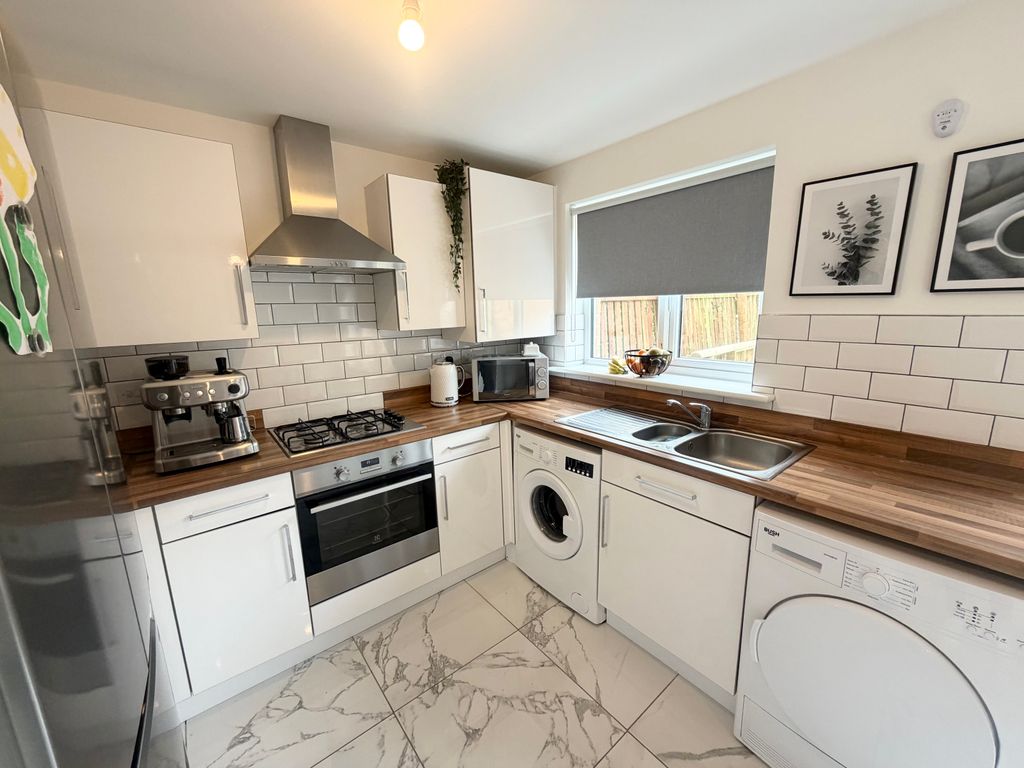 Additional image 8 of 3 bed semi-detached house for saleMaes Y Glo, Llanelli SA14