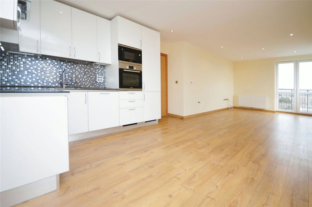 Property photo 2 of 7 Picture No. 03