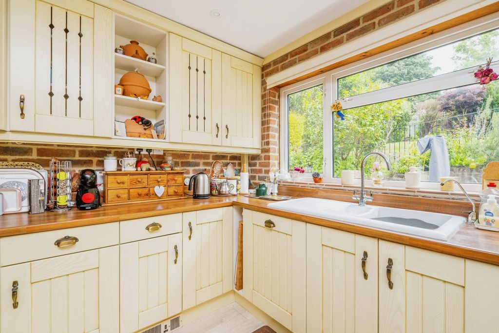Property photo 3 of 17 Photography